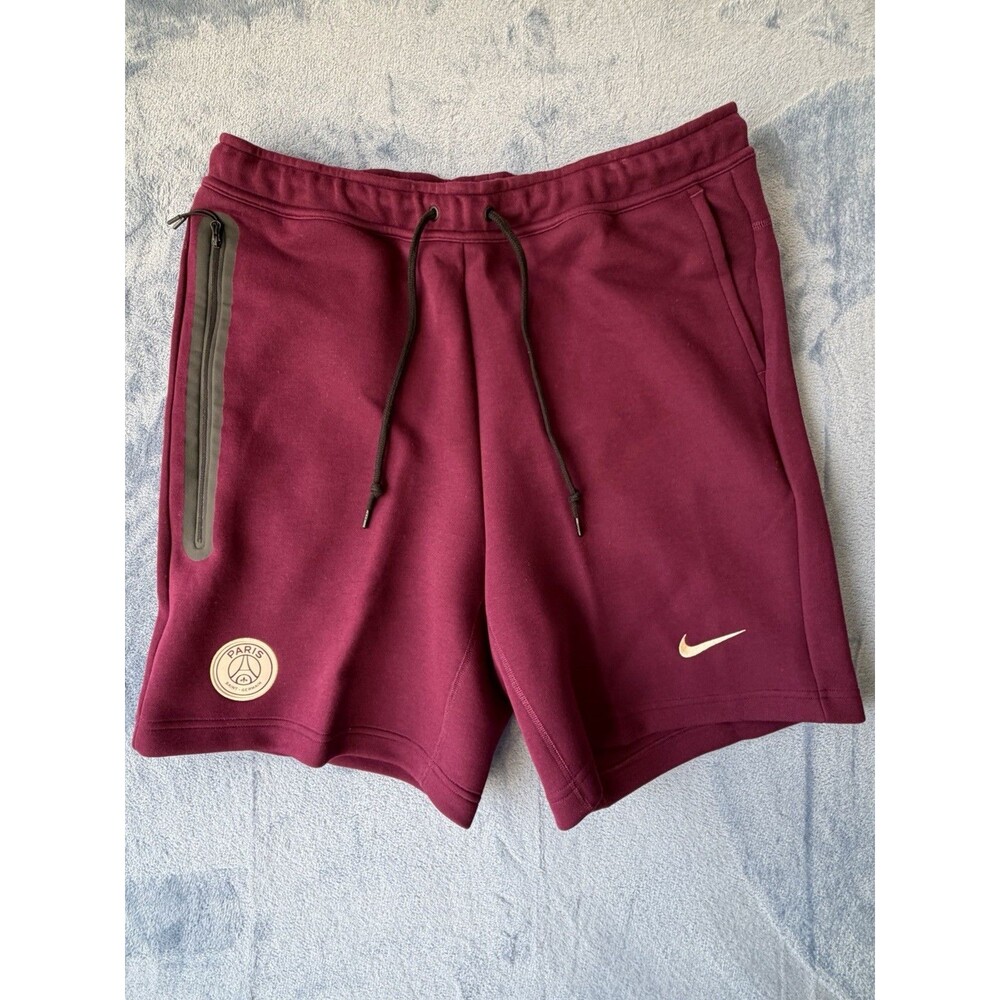 Nike PSG Paris Saint-Germain Tech Fleece Shorts Mens XL Burgundy FN8481-610 NWT